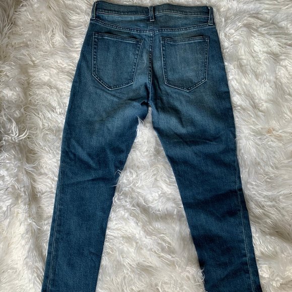 Women's GAP Jeans Size 25R (size 4) NWOT - Picture 5 of 9